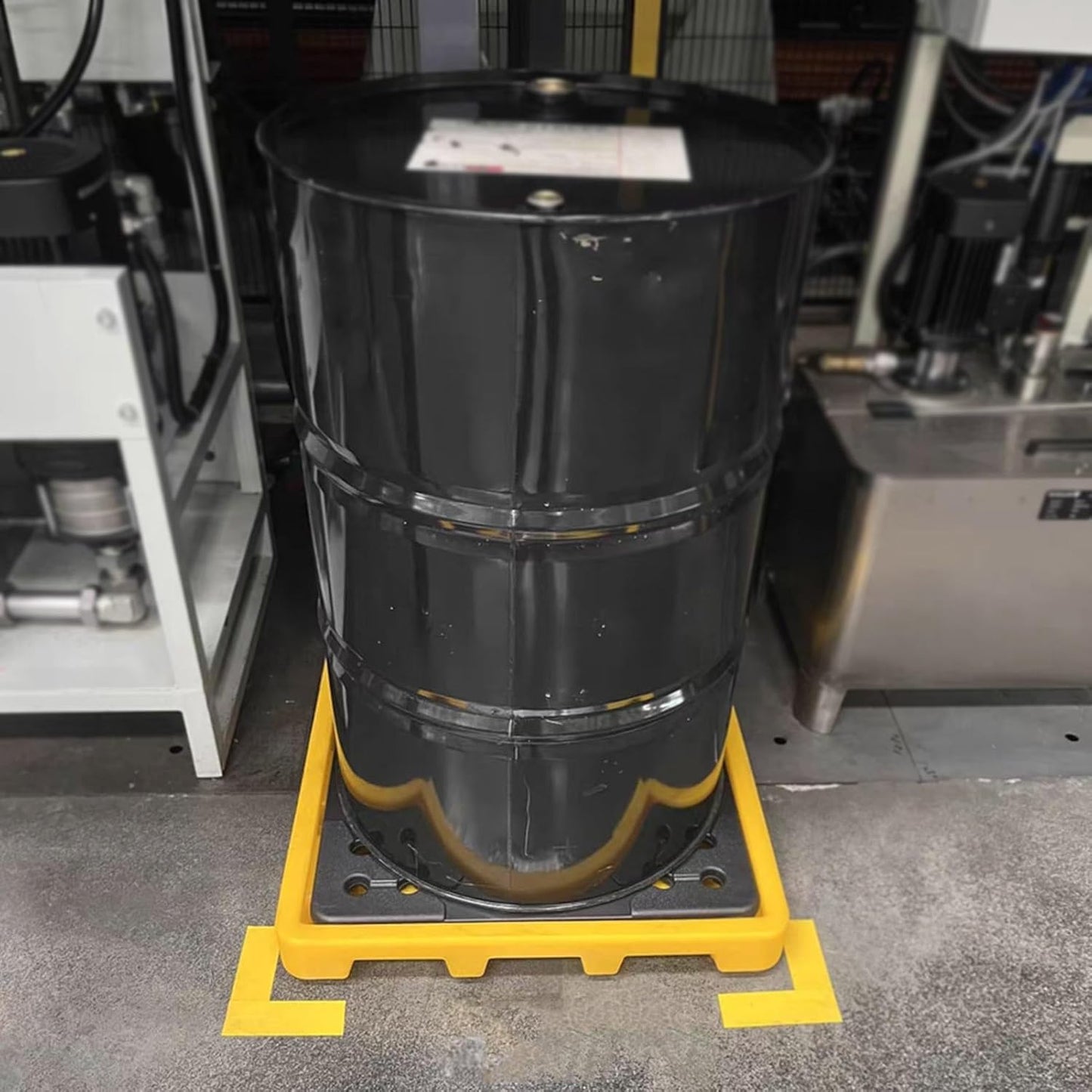 Drum Containment Spill Pallet, Industrial Nestable Oil Drums Leak-Proof Tray, Garage Storage Detachable Anti Slip Polyethylene Platform with Drain (Color : Yellow-1 Pack, Size : 26.4"x26.4"x
